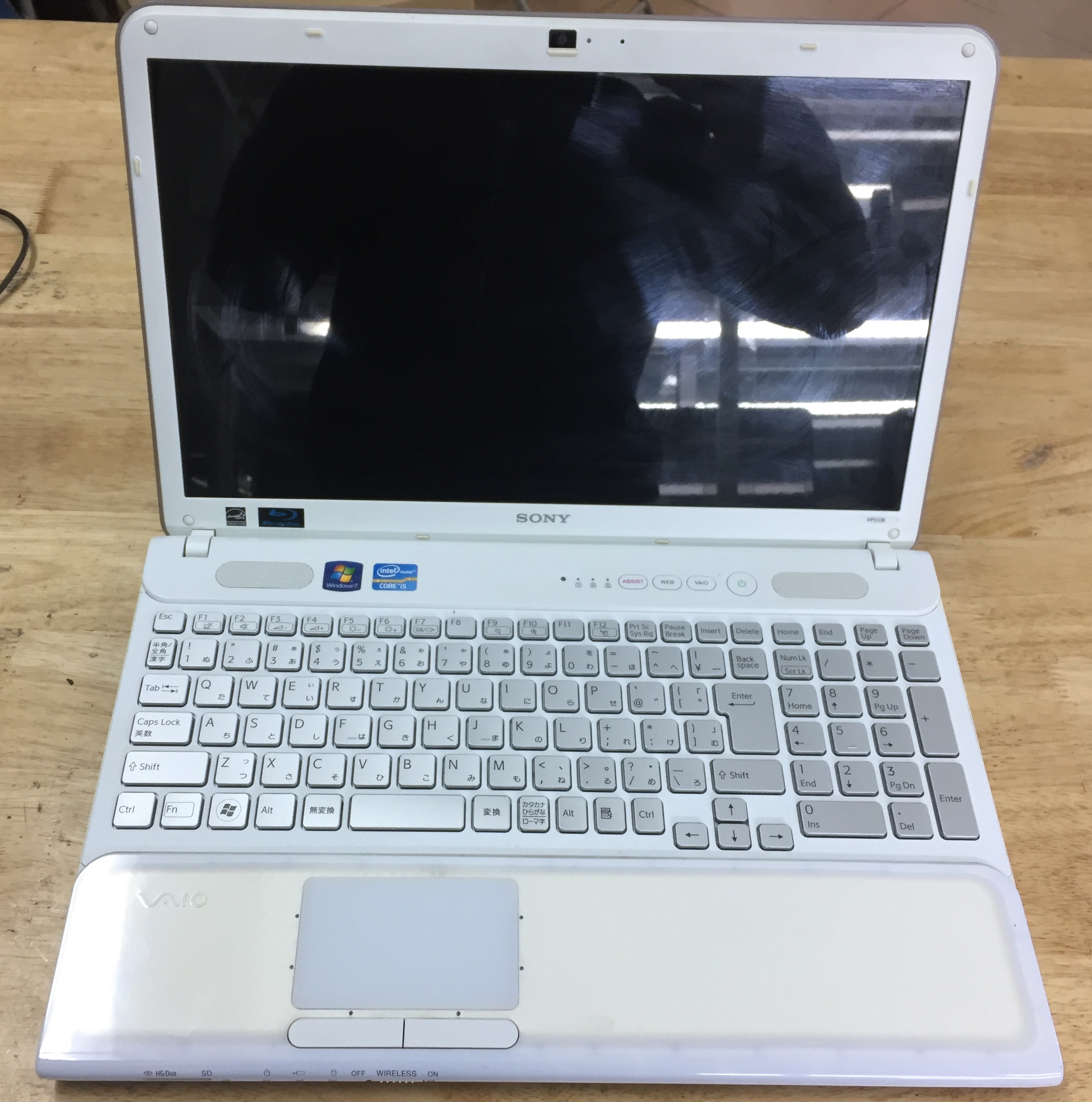 Laptop cũ sony vpc-cb