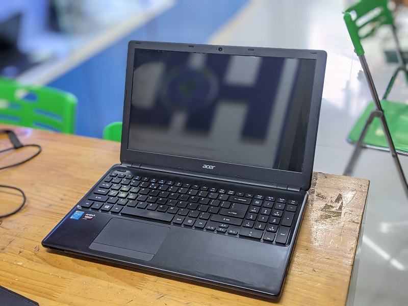 Laptop Acer E1-572 Core i5