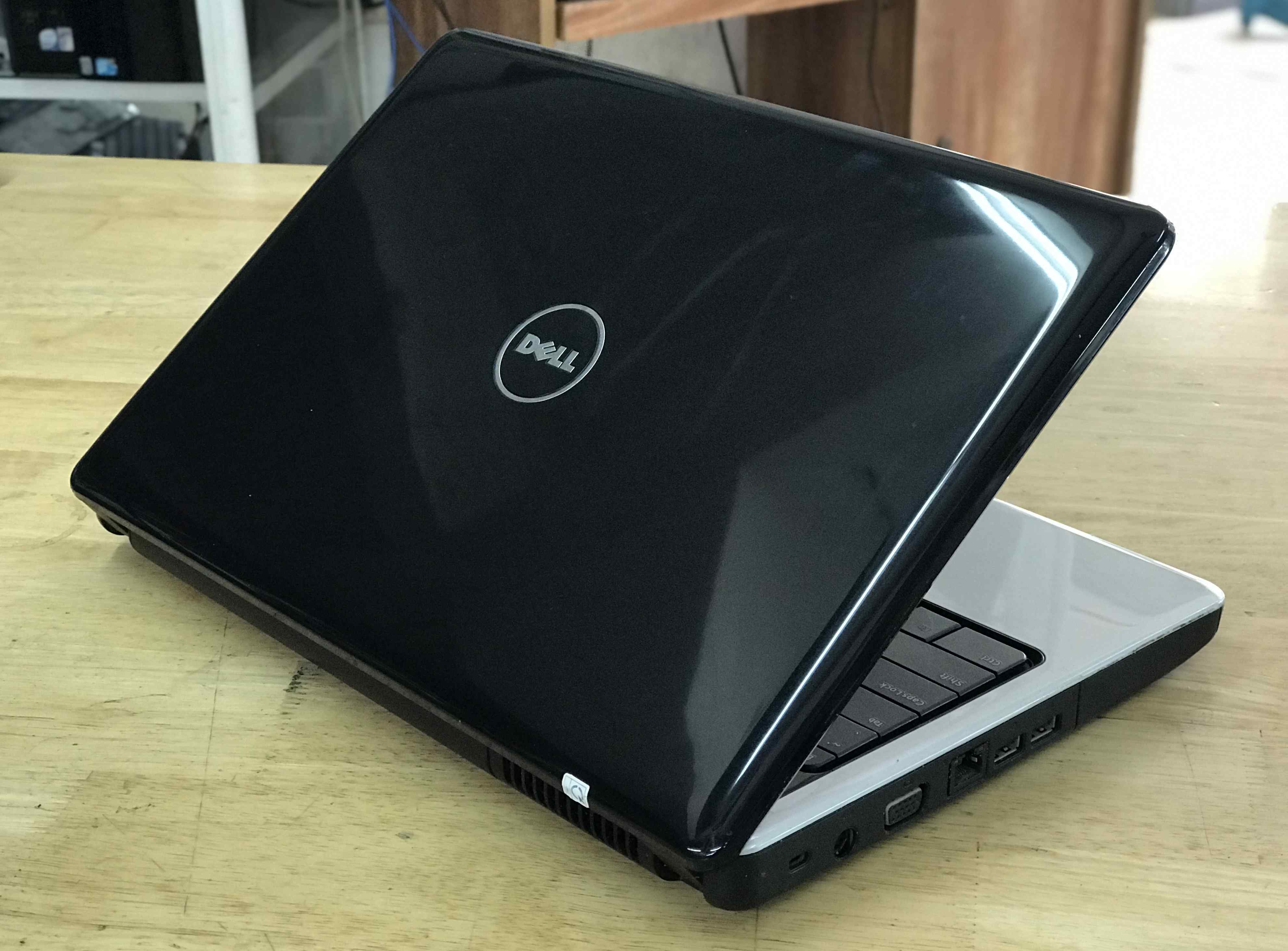 bán laptop cũ dell inspiron 1440 giá rẻ tại hà nội