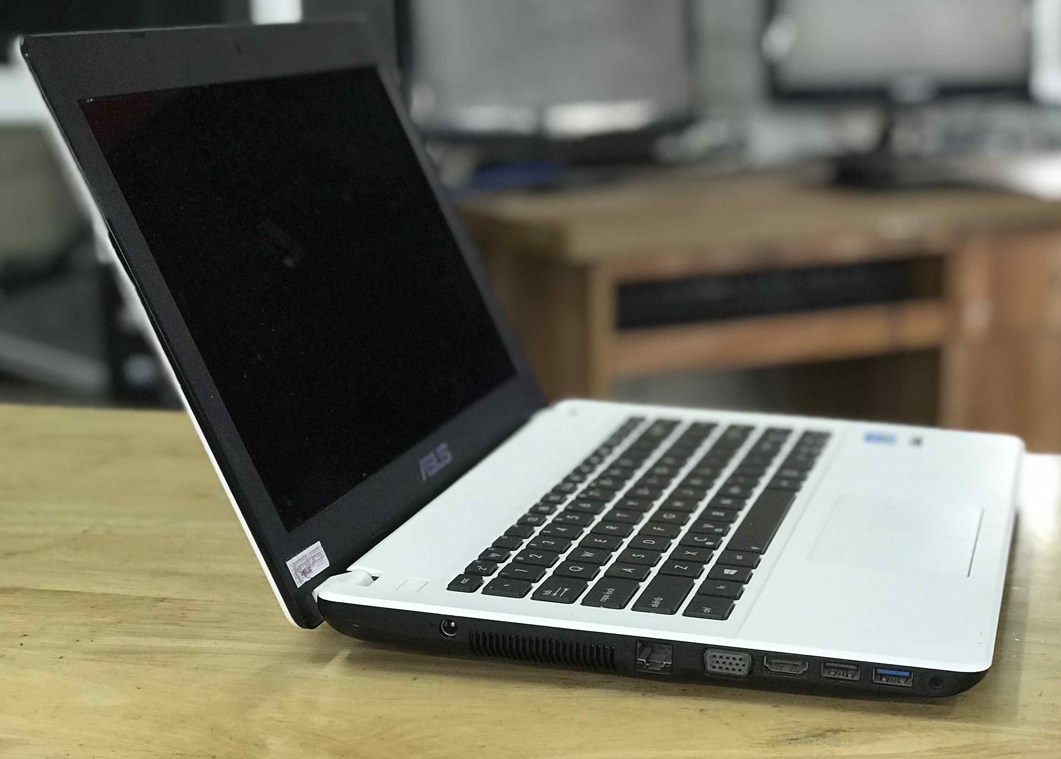 bán laptop cũ asus x451c giá rẻ tại hà nội