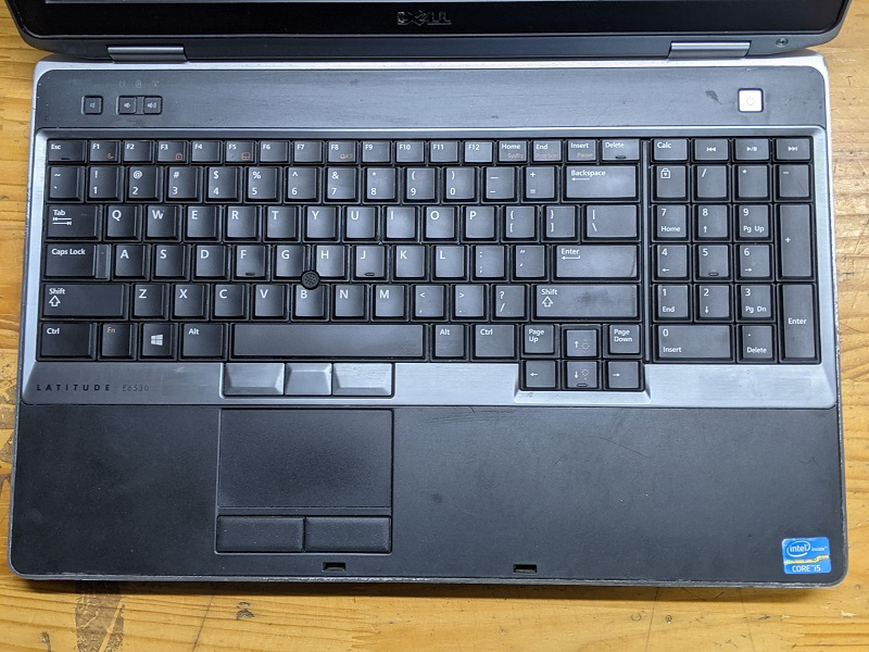 Laptop cũ dell latitude E6530 card rời