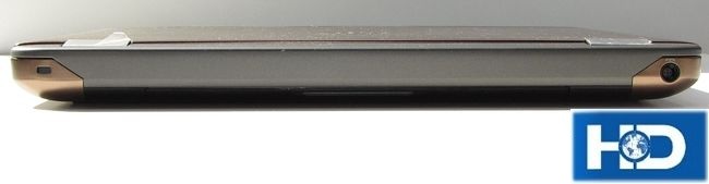 cạnh sau laptop dell 3460