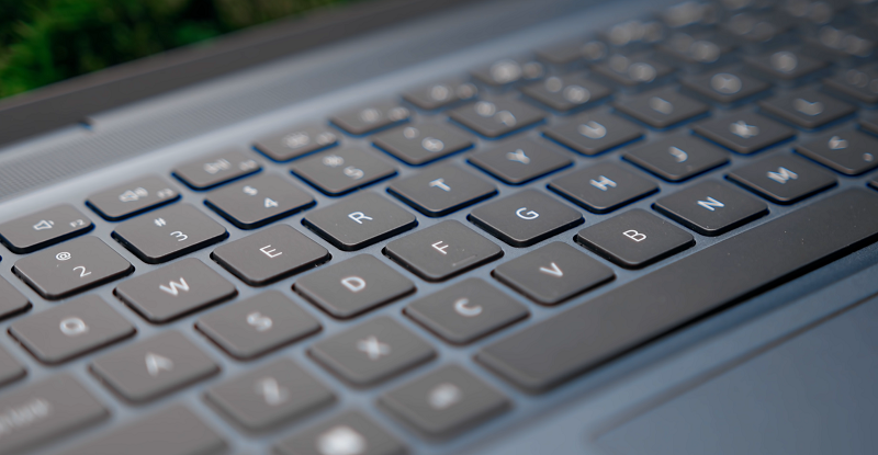 Đánh giá Dell inspiron 16 plus