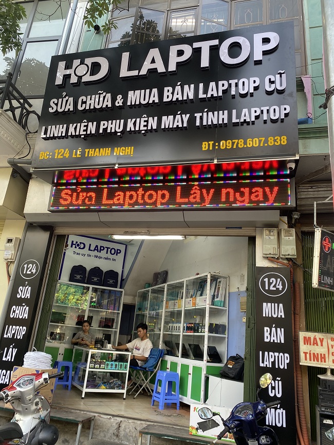 địa chỉ thay màn hình laptop uy tín giá rẻ tại Hà Nội