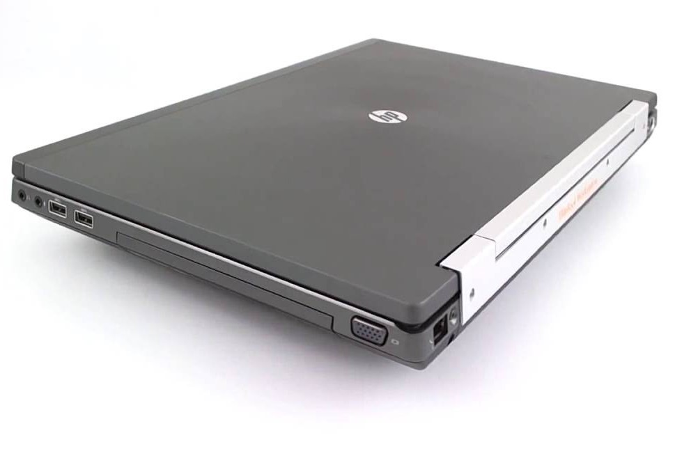 Laptop HP 8560w core i7 cũ