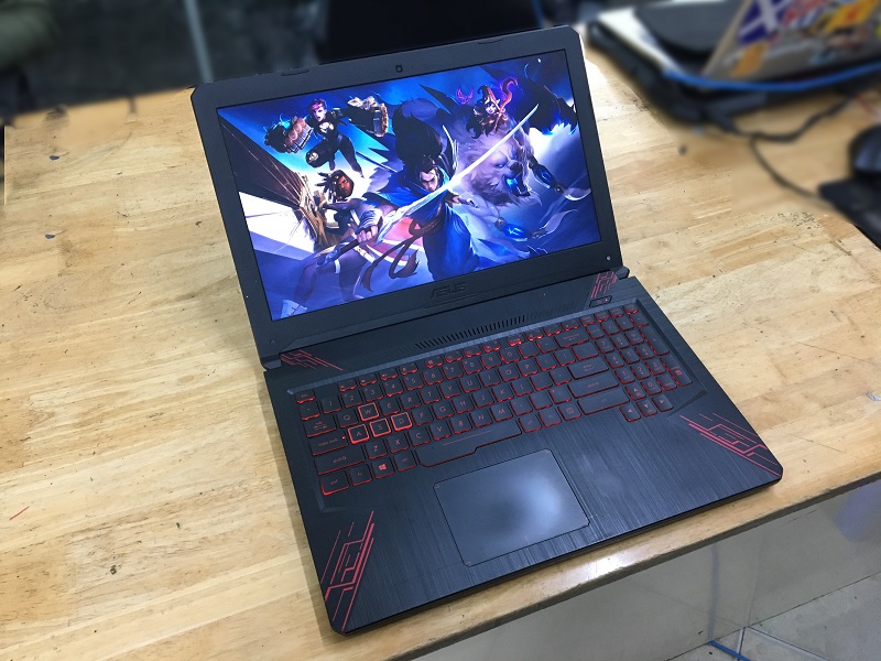 Asus TUF Gaming FX504G Intel® Core™ I5