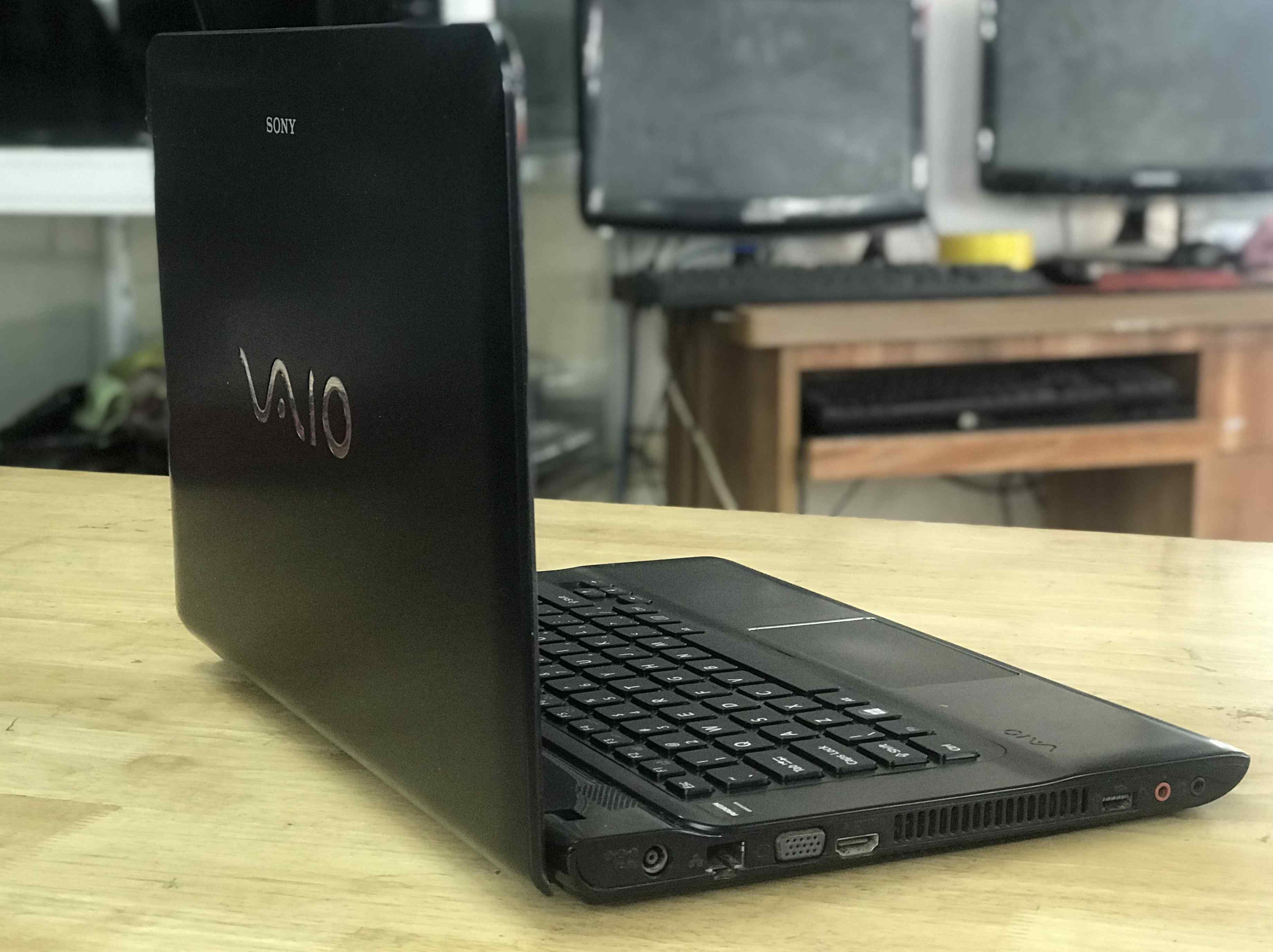 bán laptop cũ sony sve14 core i5 tại hà nội