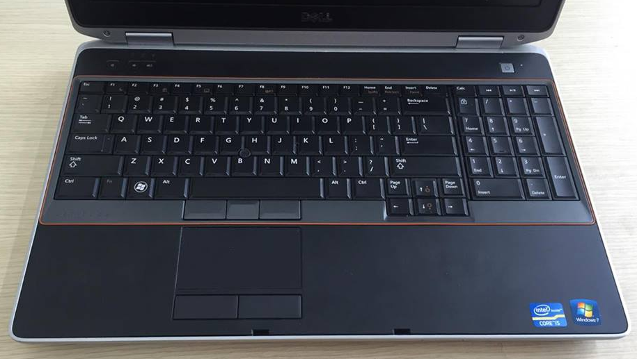 Laptop Cũ Dell Latitude E6520 Core i7