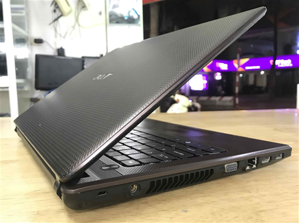 Laptop cũ Acer Aspire 4738 Core i5
