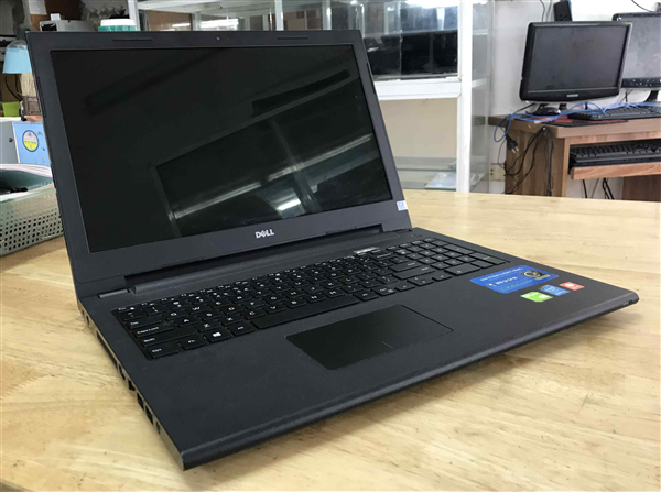 Laptop cũ Dell Inspiron 3543