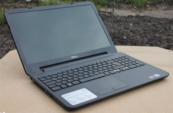 Laptop Dell Inspiron 3521