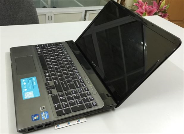 Laptop Sony Sve15